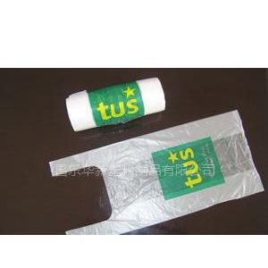 T-shirt bags on roll